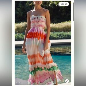 NWOT MAAJI Natasha Strapless Smocked Midi Dress Medium